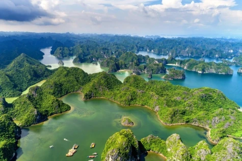 Cat Ba among most searched Vietnamese small towns by foreign tourists: Agoda