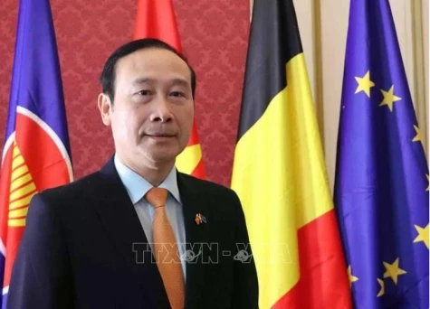 Vietnam seeks stronger green finance cooperation with Luxembourg