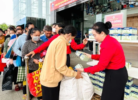 Practical humanitarian activities support people