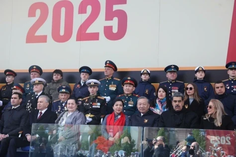 越共中央总书记苏林与夫人出席纪念苏联伟大卫国战争胜利80周年庆典