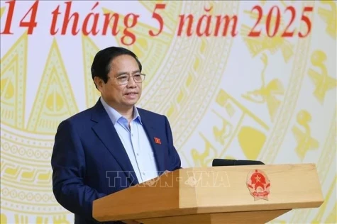 政府总理范明政：打击走私、商业欺诈和伪劣商品工作仍不严 存在放松现象