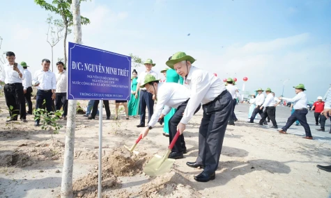Bình Dương phát động Tết trồng cây “Đời đời nhớ ơn Bác Hồ”