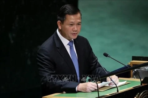 Cambodian PM urges police to crack down on all forms of crimes
