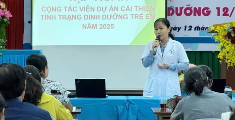 Tập huấn cộng tác viên phụ trách dinh dưỡng trẻ em