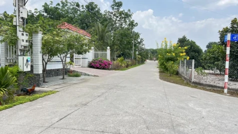 Long Nguyên xây dựng nông thôn mới với nền tảng môi trường sạch