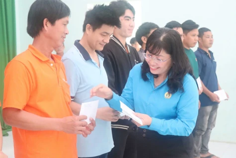 北新渊县：“工人月”活动丰富多彩
