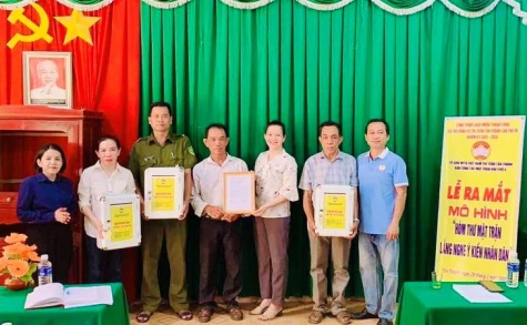 Hiệu quả từ mô hình “Hòm thư mặt trận lắng nghe ý kiến nhân dân”