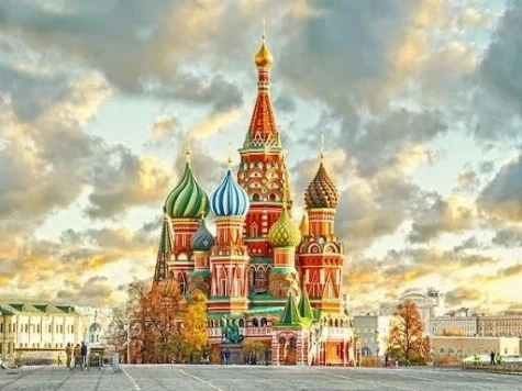 Exploring Russia through works of Vietnamese painter