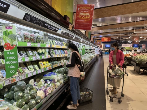 Nâng tầm thương mại - dịch vụ