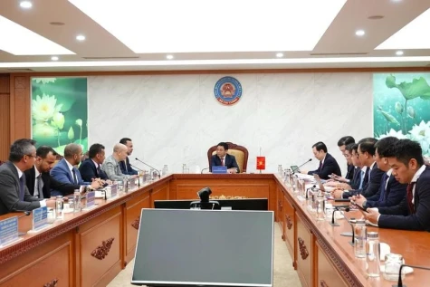 Vietnam, Oman deepen financial, investment ties