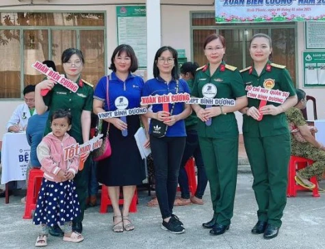 Nữ quân nhân “3 giỏi”