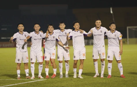 Becamex Bình Dương sẽ soán ngôi Hải Phòng?