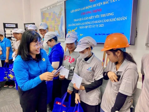 Đa dạng các hoạt động chăm lo người lao động
