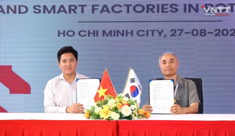 VNTT và SmarterBuild ký kết bản ghi nhớ hợp tác phát triển dự án thành phố thông minh và công nghiệp thông minh